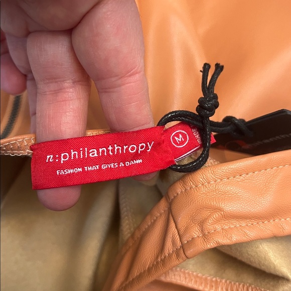 n:PHILANTHROPY NUEVO VEGAN LEATHER MINI DRESS IN CAMEL SIZE M - Picture 12 of 16